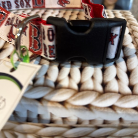 Boston Red Sox Dog Collar - Picture 4 of 4